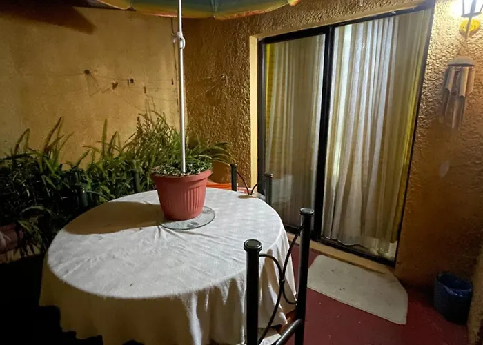 Hostal Playa Herradura